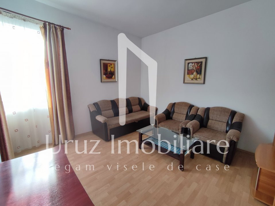 URUZ IMOBILIARE - VANZARE VILA CU 11 APARTAMENTE