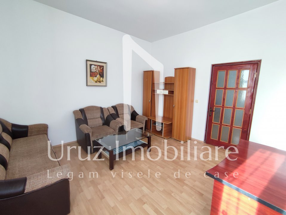 URUZ IMOBILIARE - VANZARE VILA CU 11 APARTAMENTE