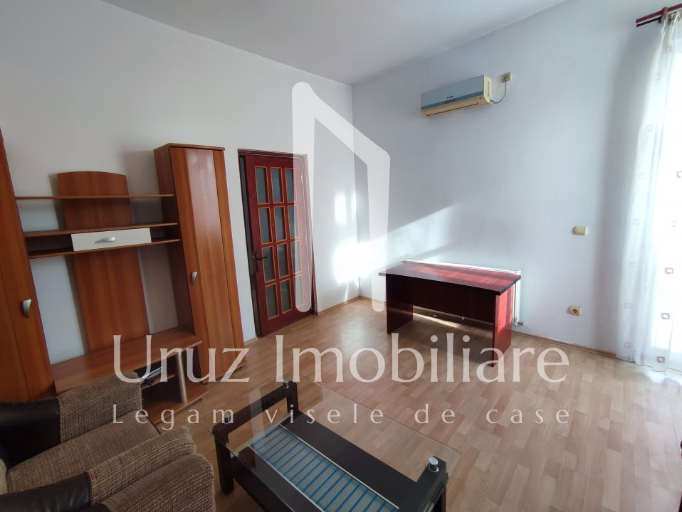 URUZ IMOBILIARE - VANZARE VILA CU 11 APARTAMENTE