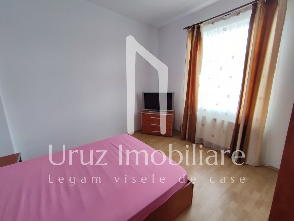 URUZ IMOBILIARE - VANZARE VILA CU 11 APARTAMENTE