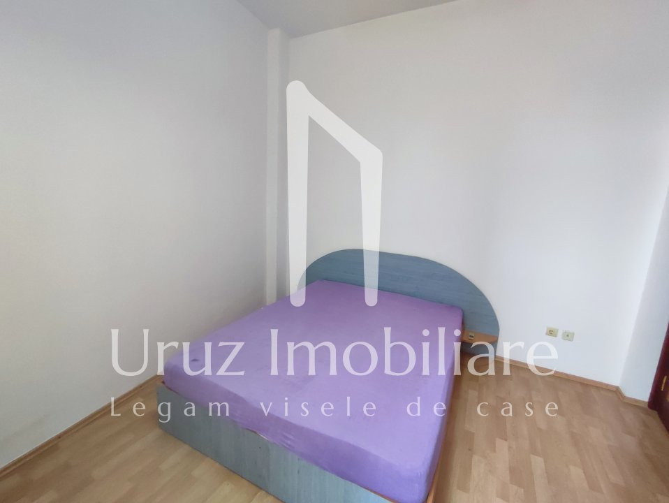 URUZ IMOBILIARE - VANZARE VILA CU 11 APARTAMENTE