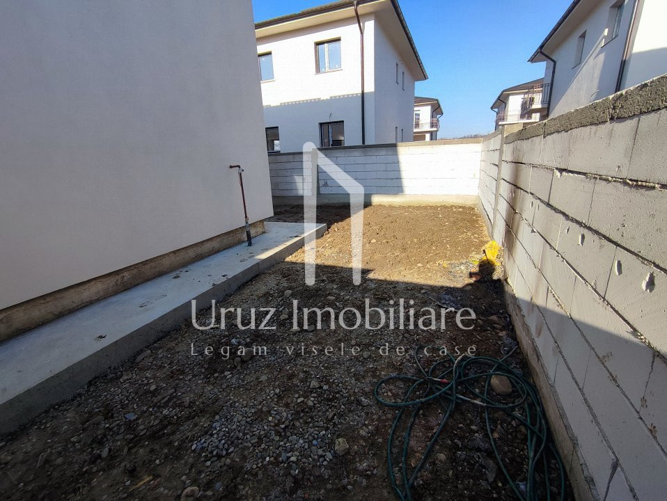 URUZ IMOBILIARE - VANZARE DUPLEX BUCOV