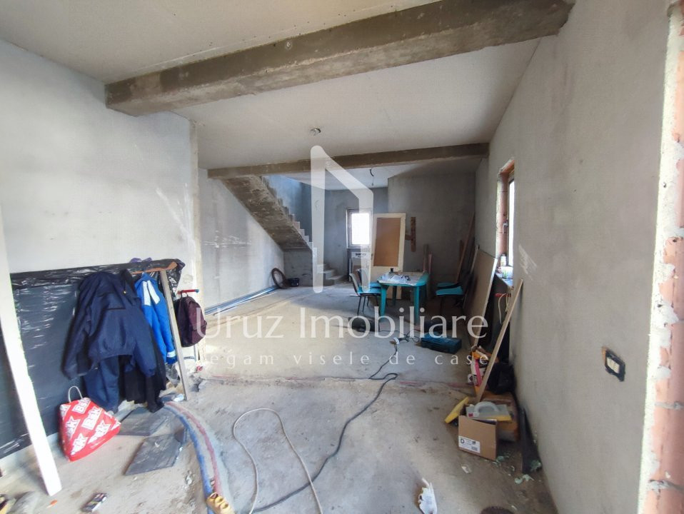 URUZ IMOBILIARE - VANZARE DUPLEX BUCOV