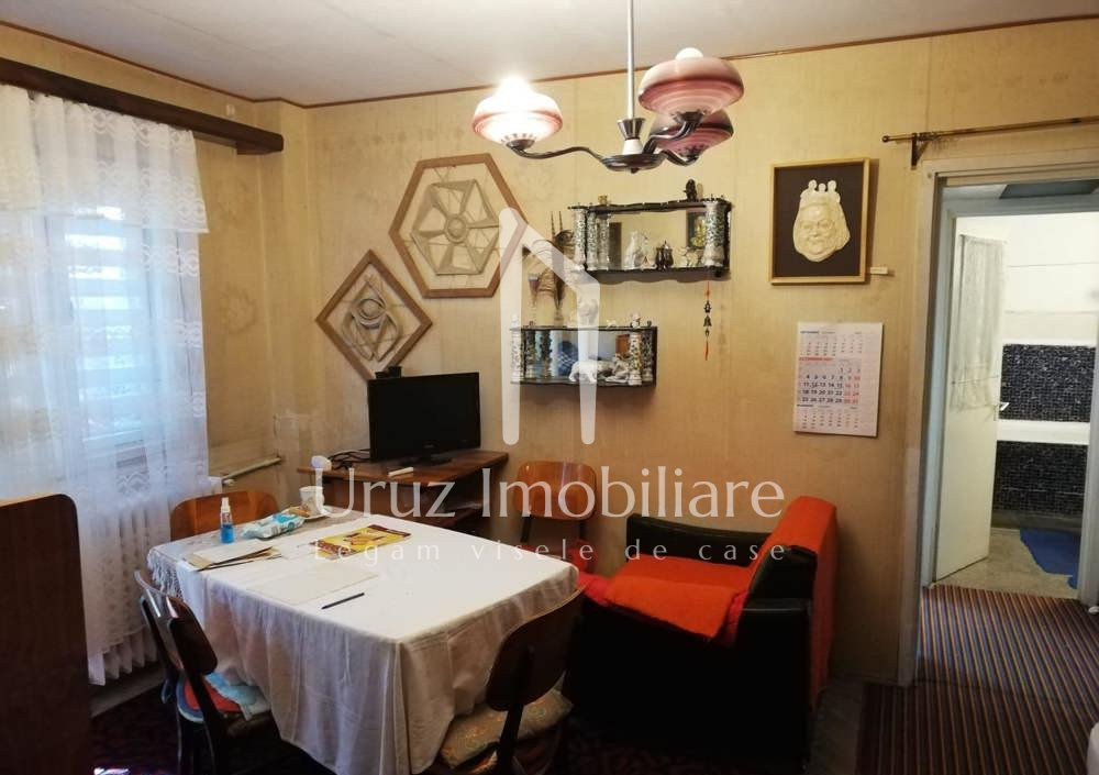 URUZ IMOBILIARE - VANZARE APARTAMENT 2 CAMERE NORD