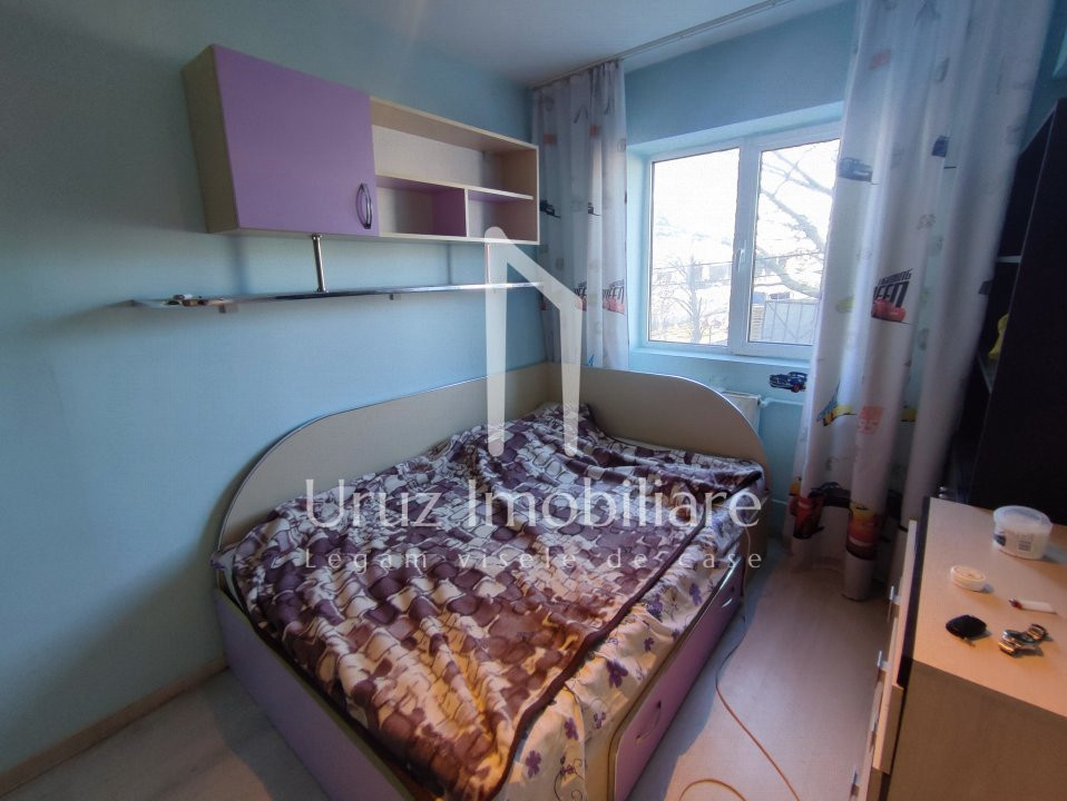 URUZ IMOBILIARE - VANZARE APARTAMENT 4 CAMERE BD. BUCURESTI